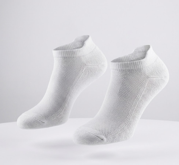 Bamboo Performance Sneaker Socks – White